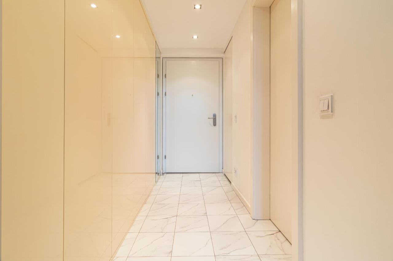 Luxury With Danube River View Братислава Экстерьер фото